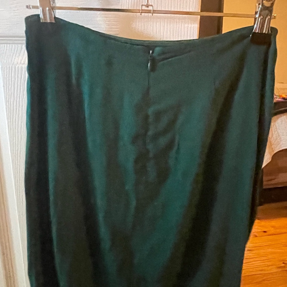 High waisted skirt
